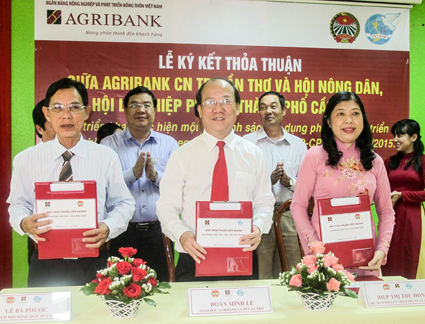 Agribank chi nhánh Cần Thơ ký kết thỏa thuận liên ngành với Hội Nông d...