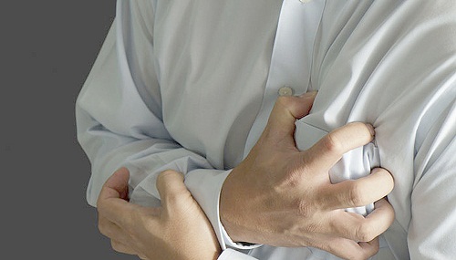 Viêm phổi và nhiễm trùng huyết làm tăng nguy cơ mắc bệnh tim mạch
