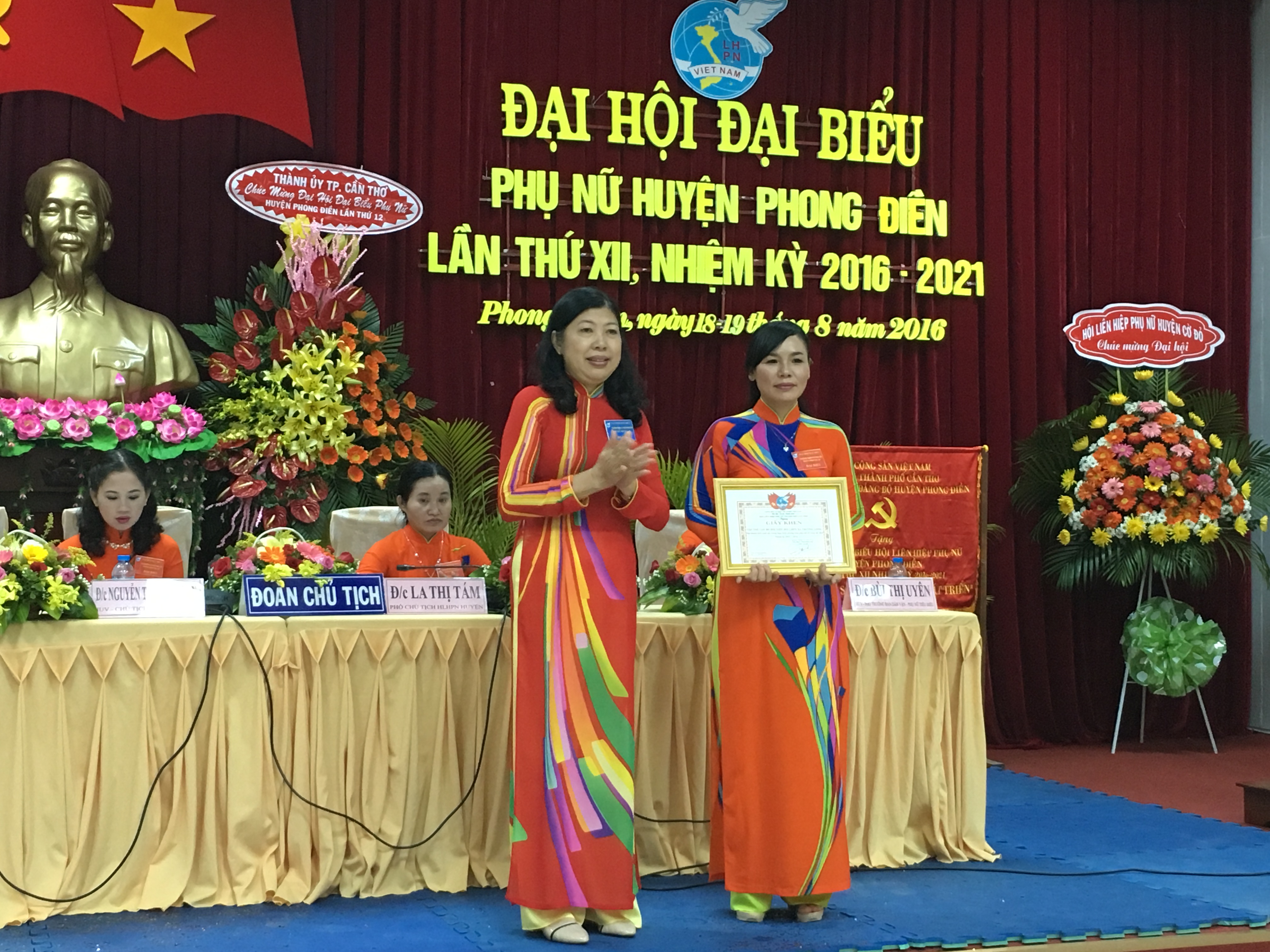 Đại hội đại biểu Phụ nữ huyện Phong Điền, nhiệm kỳ 2016-2021: Đẩy mạnh...