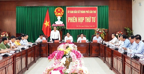 Ông Phạm Văn Hiểu, Phó Bí thư Thường trực Thành ủy, Chủ tịch HĐND thàn...