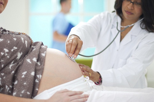 Đóng đủ 6 tháng BHXH có được hưởng chế độ thai sản?
