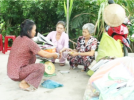 Khi “phái đẹp” làm đẹp môi trường!