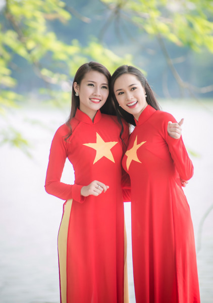 Phụ nữ VN rèn luyện phẩm chất: Tự tin, Tự trọng, Trung hậu, Đảm đang